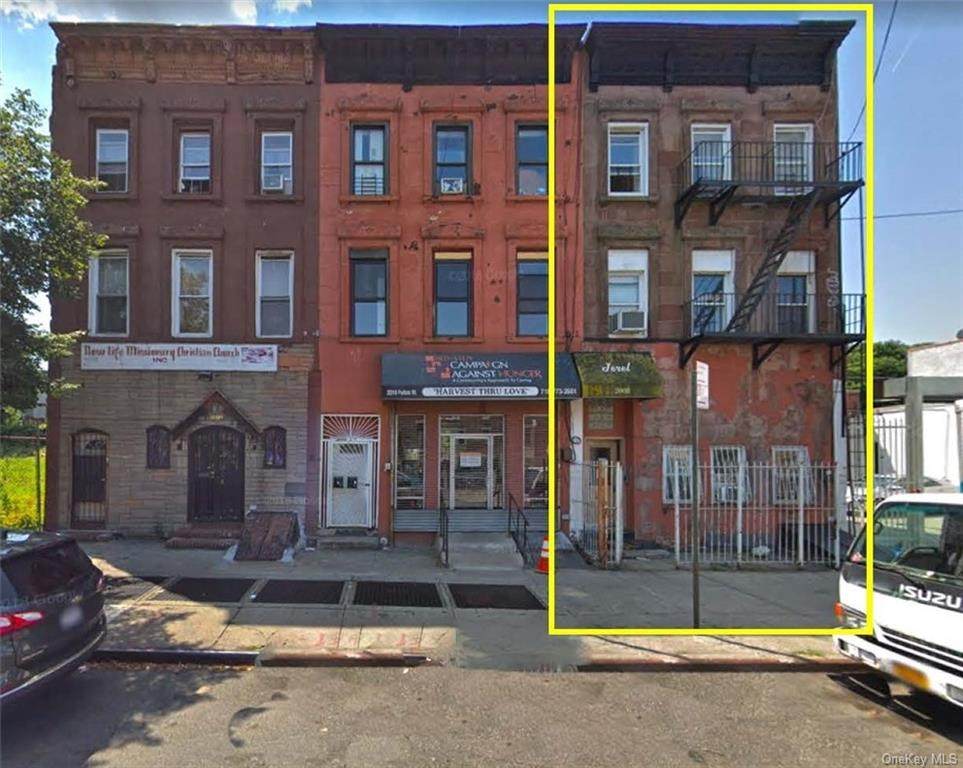2008 Fulton Street - Photo 1