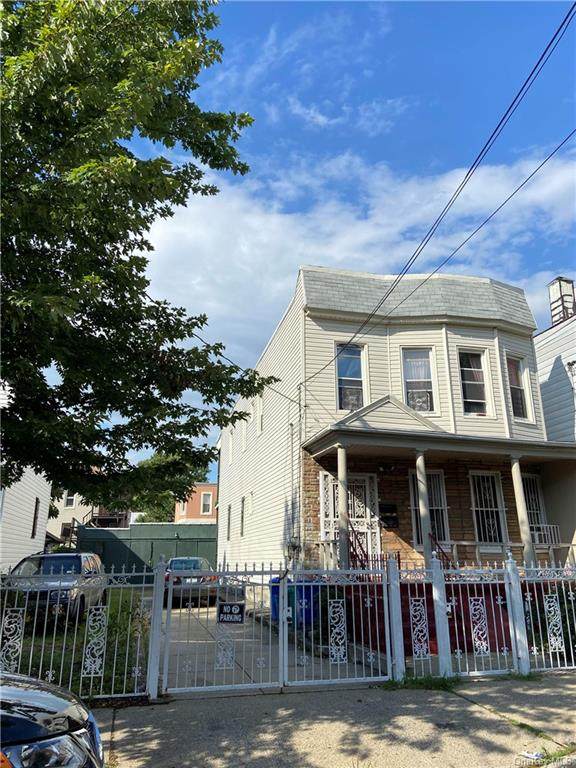 825 227th Street - Photo 1