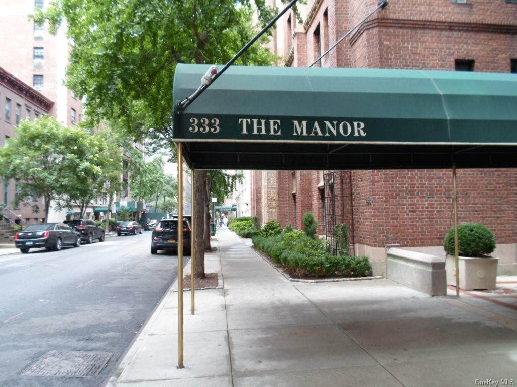 333 43rd Street - Photo 1