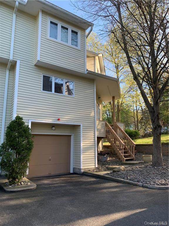 78 Village Green - Photo 1