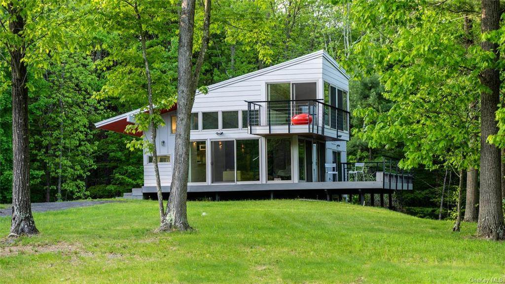 321 Willowbrook Road - Photo 1