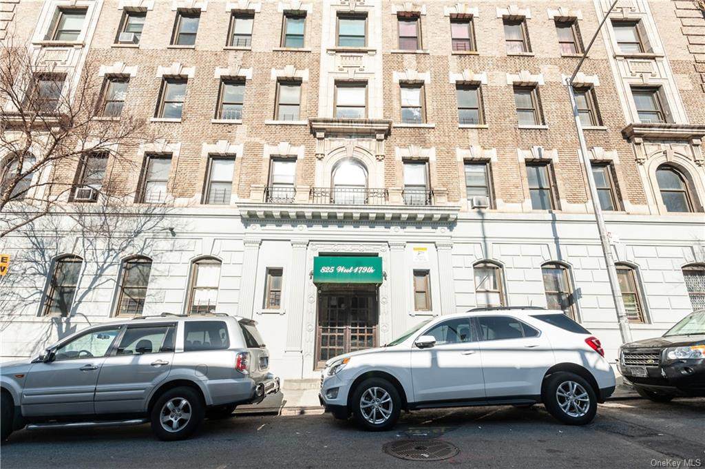 825 179th Street - Photo 1