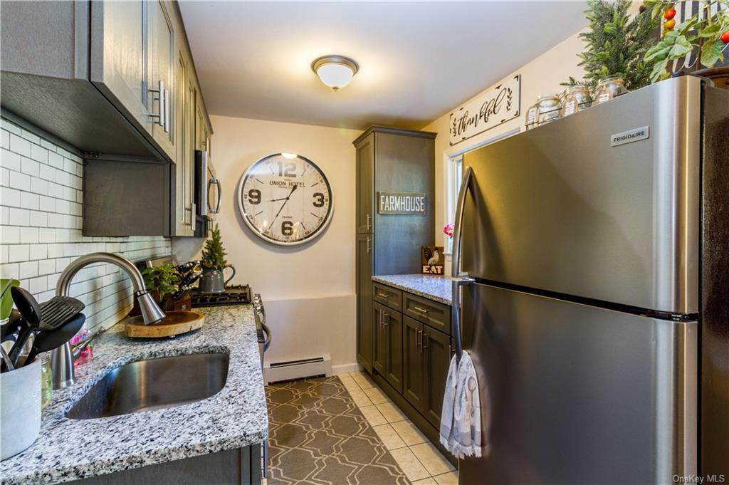 33 Tanager Road - Photo 1