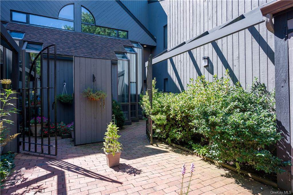 234 Dogwood Lane - Photo 1
