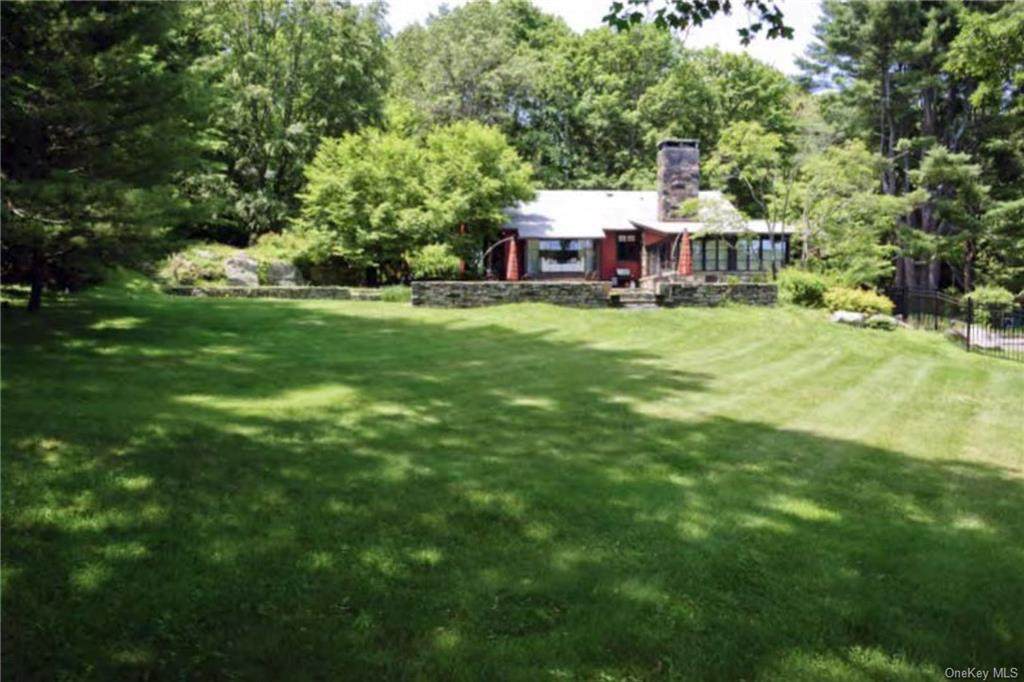 8 Cat Briar Road - Photo 1