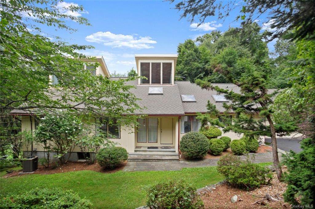 181 Deerfield Lane - Photo 1