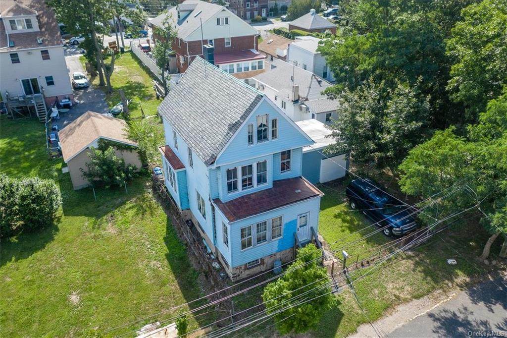 835 Dean Avenue - Photo 1