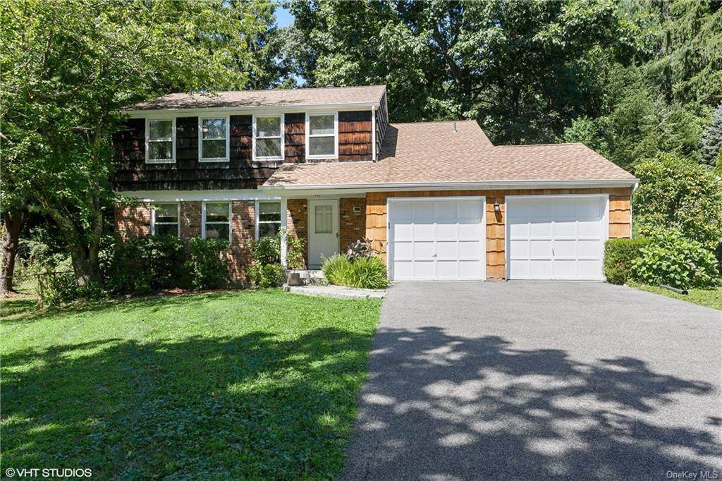 12 Colony Glen Drive - Photo 1
