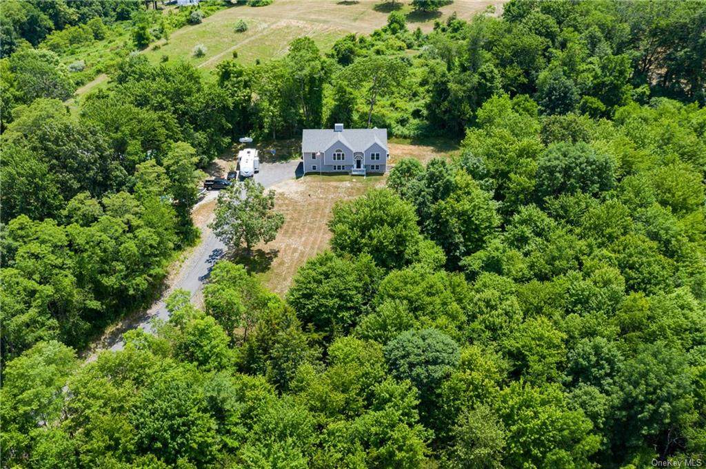 678 Plass Road - Photo 1