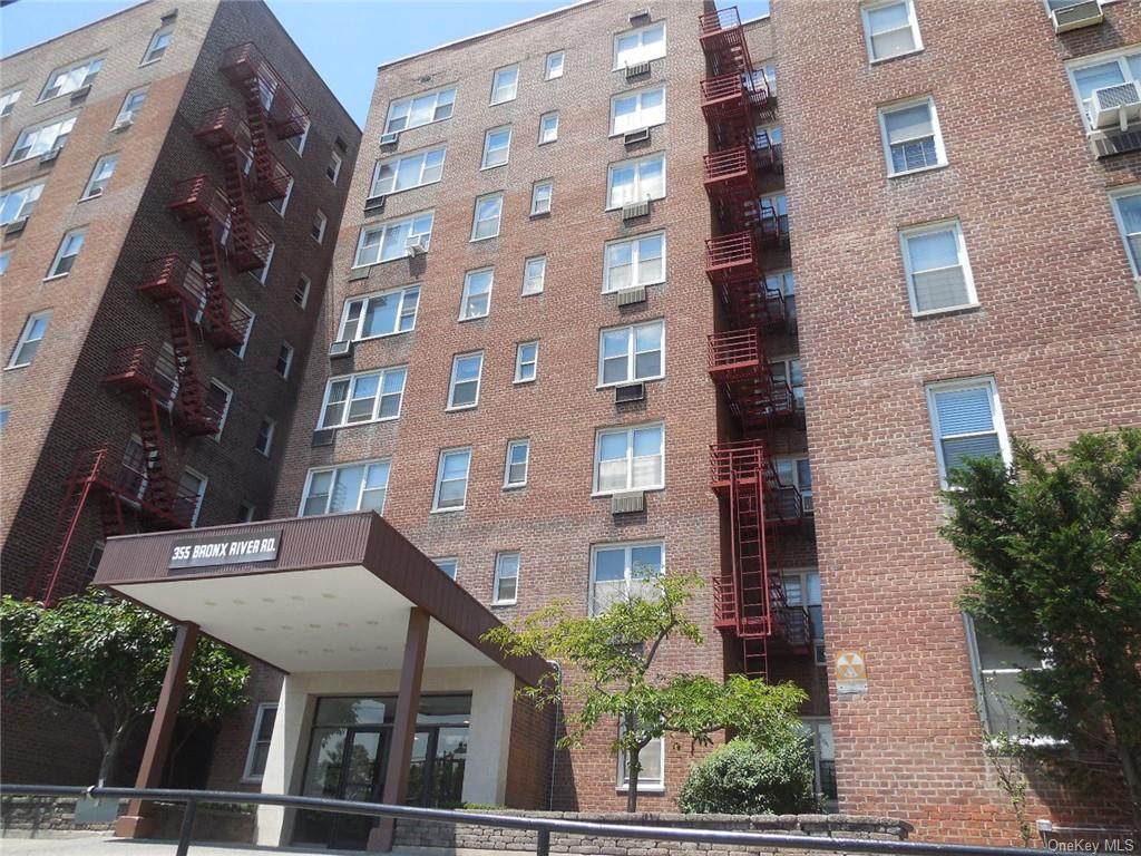 355 Bronx River Road - Photo 1