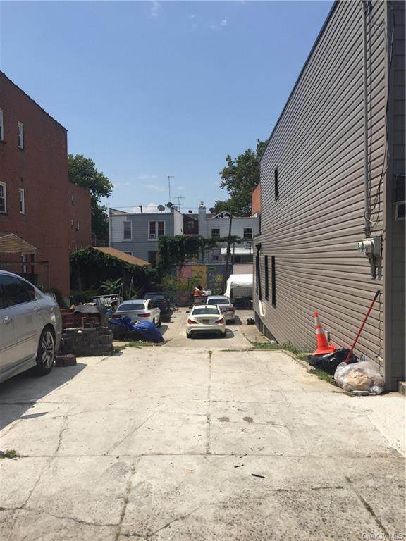 84th Street - Photo 1