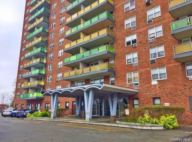 1841 Central Park Avenue - Photo 1