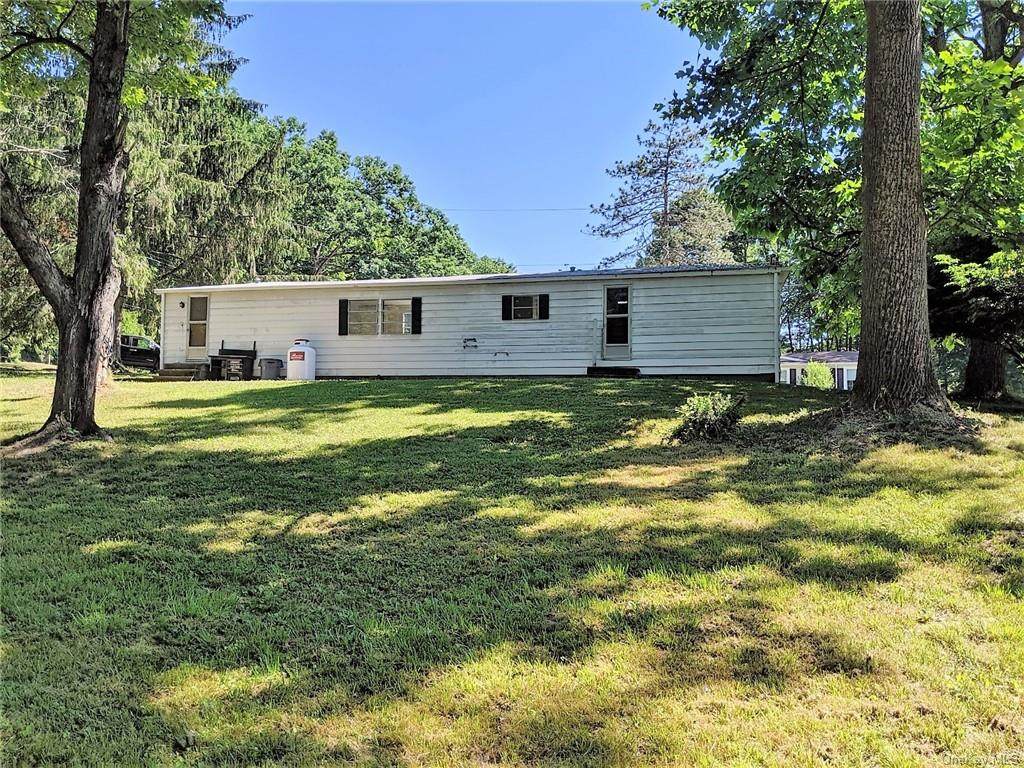 1160 Creek Locks Road - Photo 1
