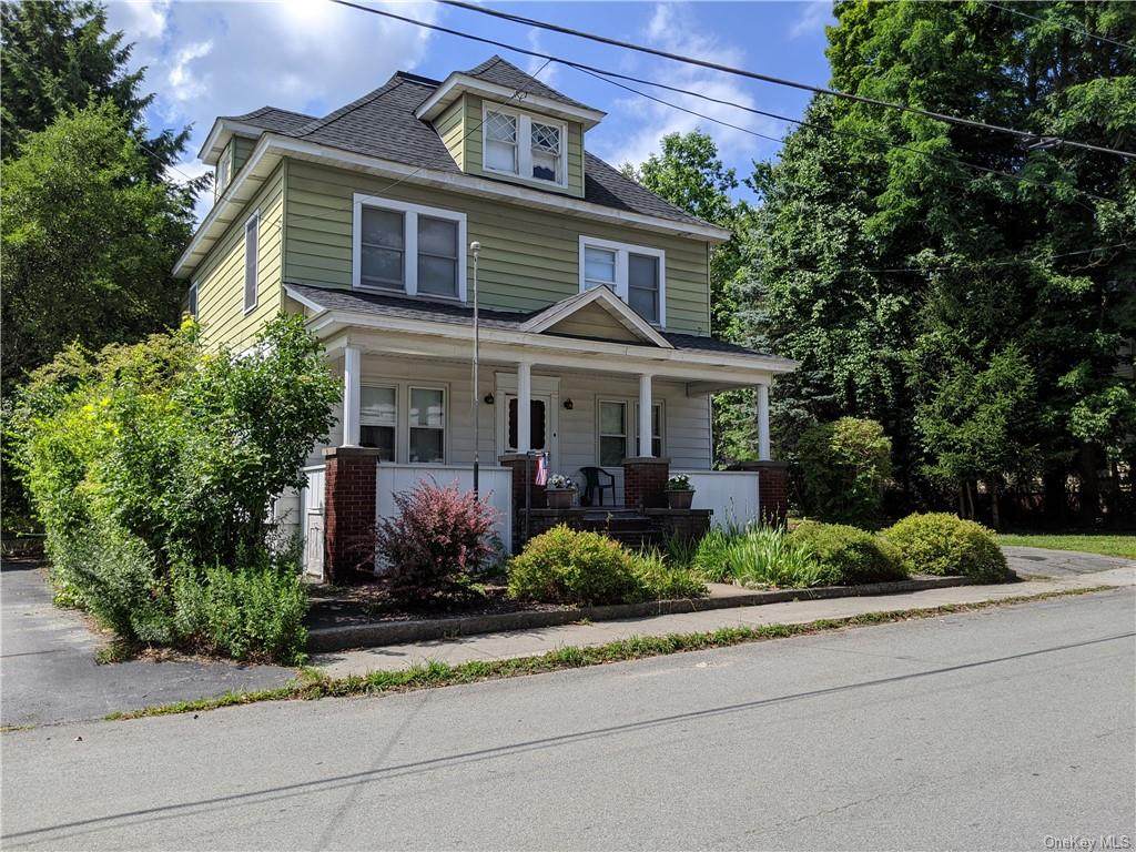 5 Maple Avenue - Photo 1