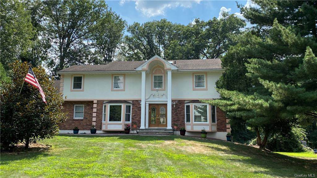 7 Dutchess Drive - Photo 1