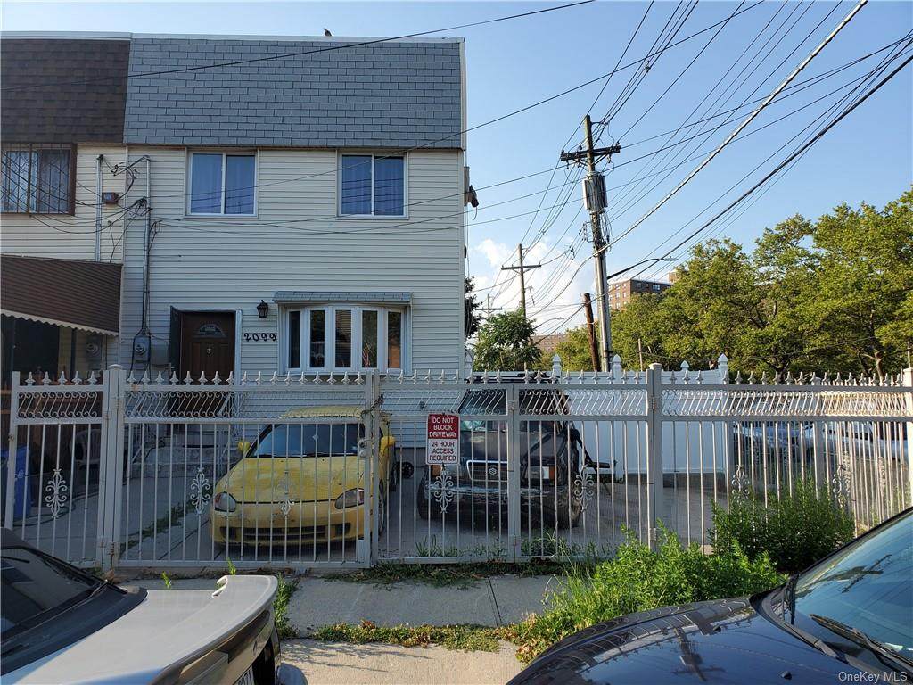2099 Cicero Avenue - Photo 1