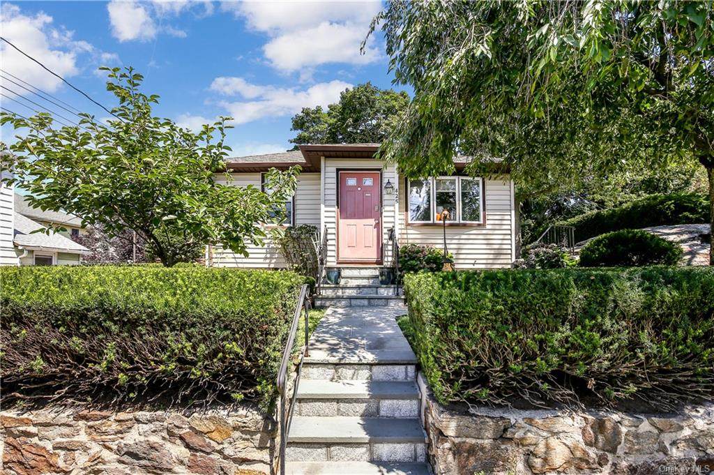 425 Fourth Street - Photo 1