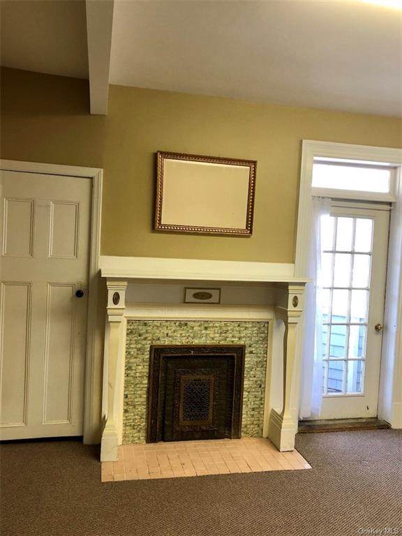 90 Main Street - Photo 1