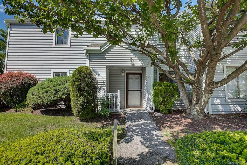29 Sharon Lynn Boulevard - Photo 1