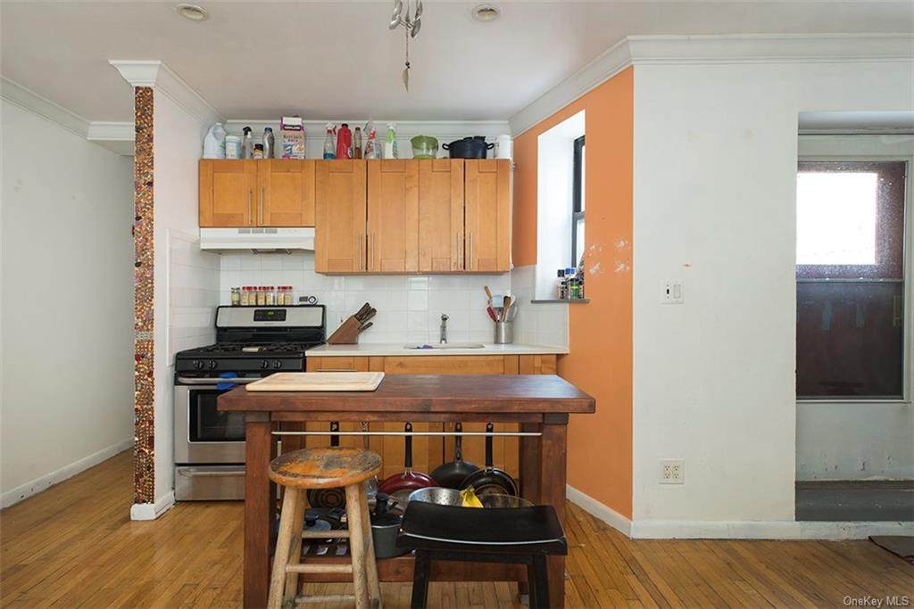 319 105th Street - Photo 1