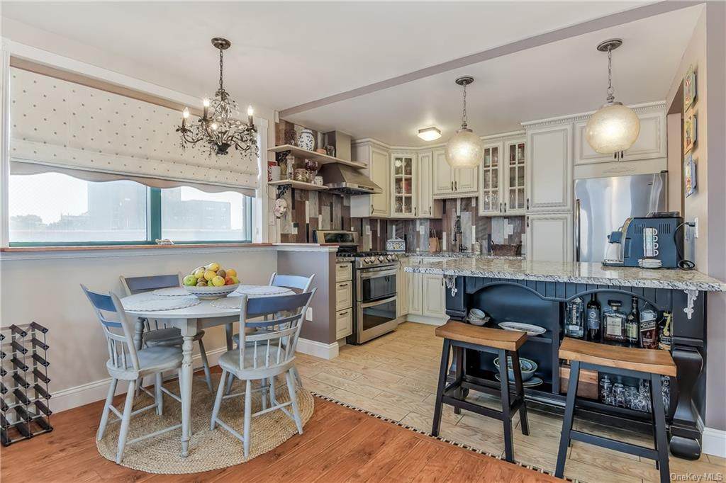 3220 Fairfield Avenue - Photo 1