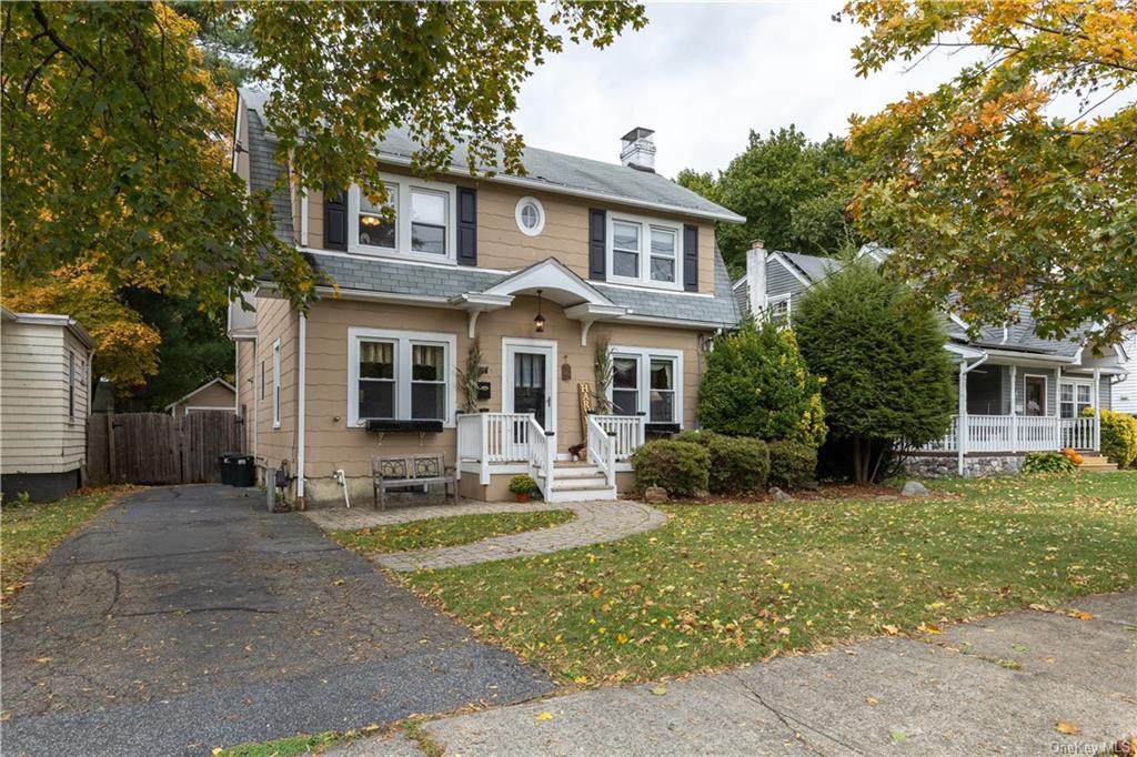 22 Lexington Avenue - Photo 1