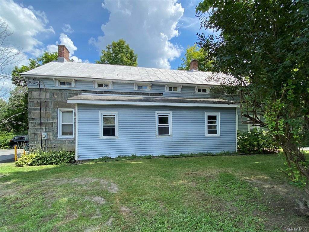 182 Vineyard Avenue - Photo 1