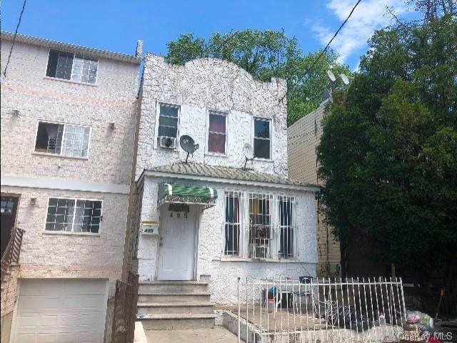 495 Milford Street - Photo 1