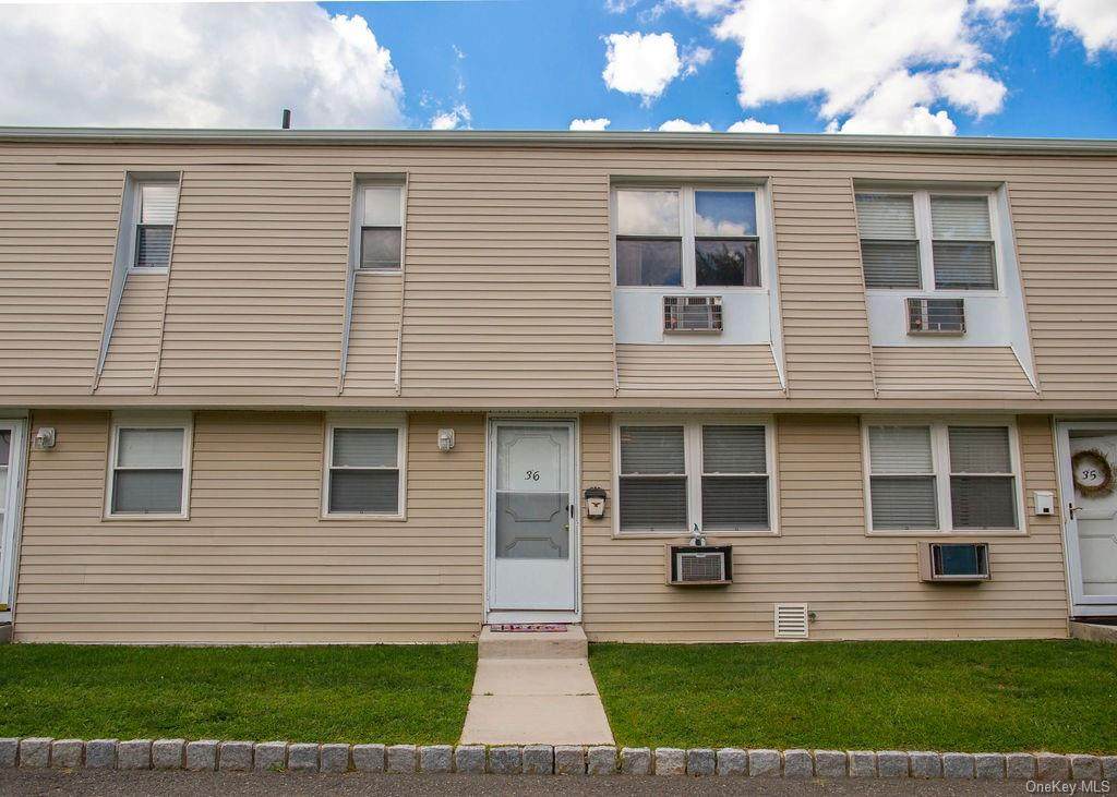 20 Main Street - Photo 1