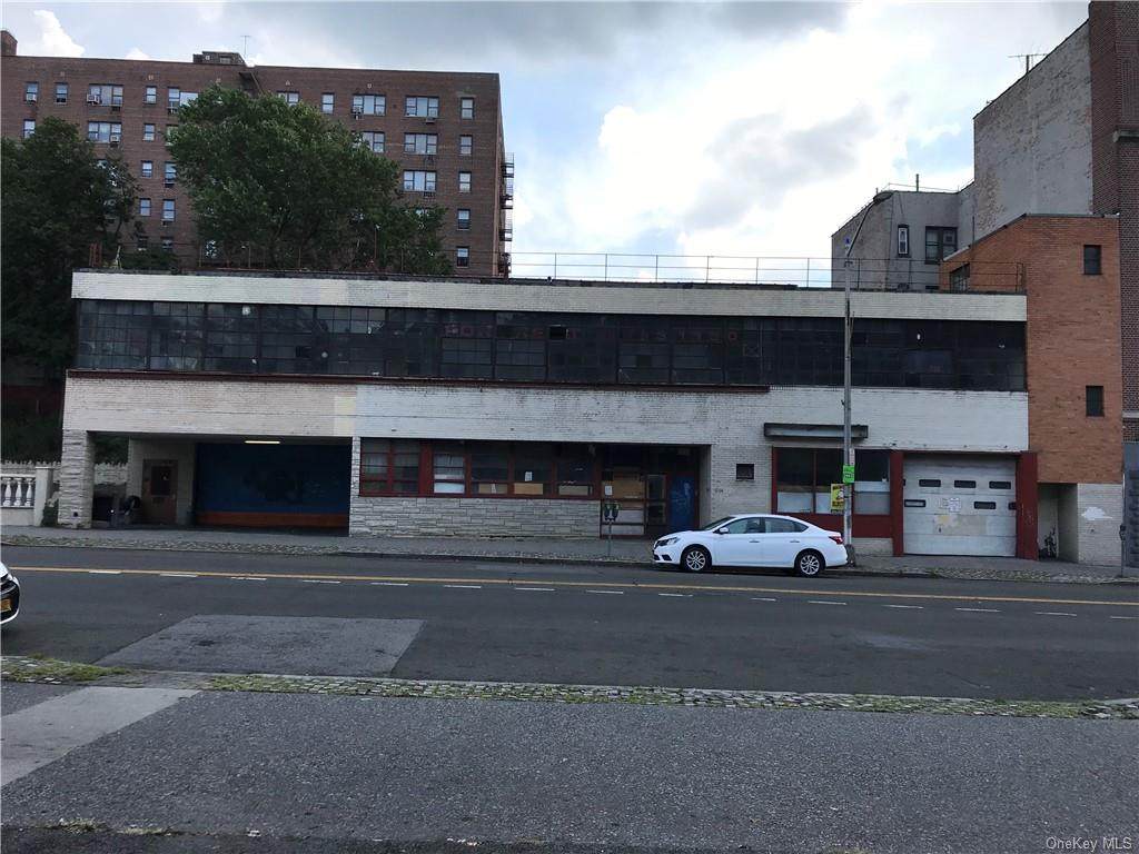 614 Broadway - Photo 1