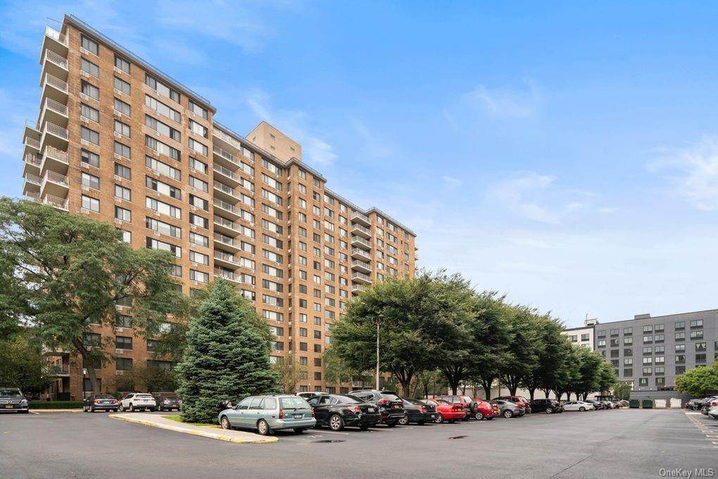 185 Hall Street - Photo 1