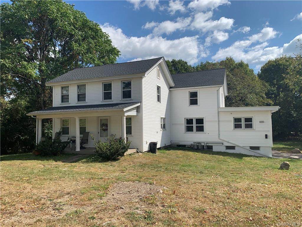 315 Windsor Highway - Photo 1
