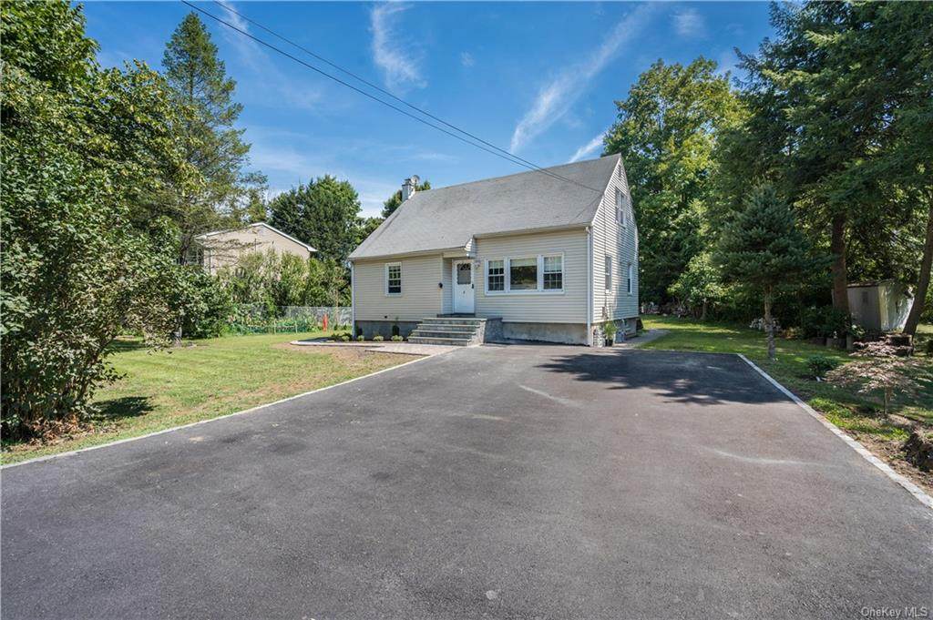 4 Rochambeau Road - Photo 1