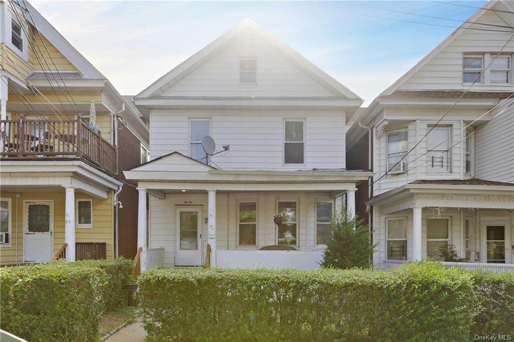 210 Voss Avenue - Photo 1