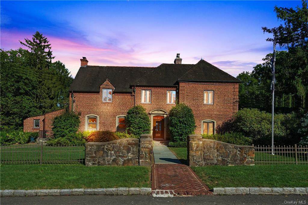 10 Ridge Place - Photo 1