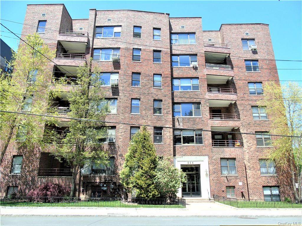 325 Main Street - Photo 1