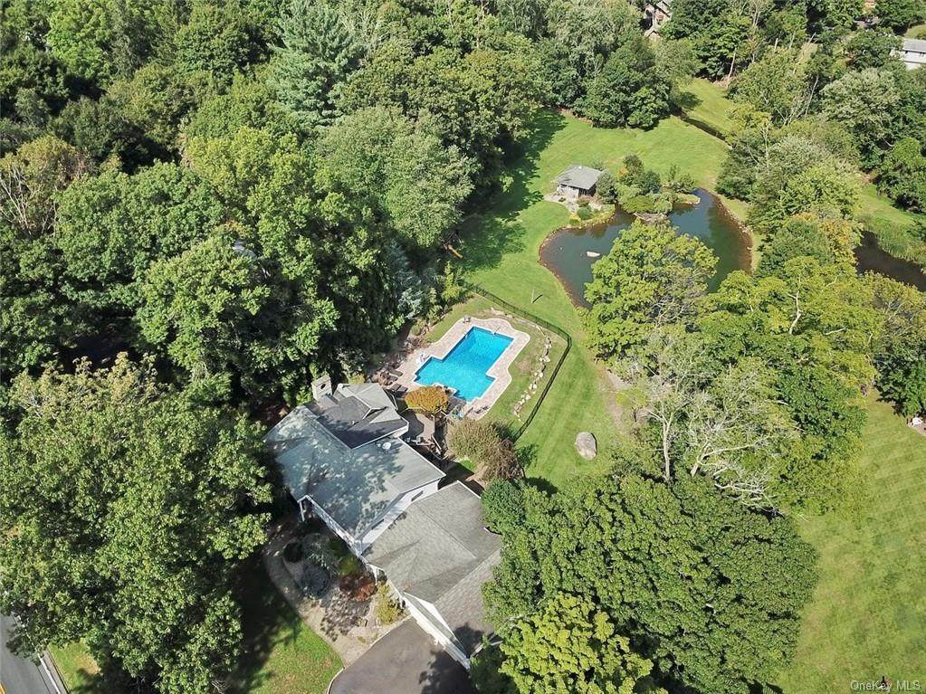 256 Cherry Lane - Photo 1