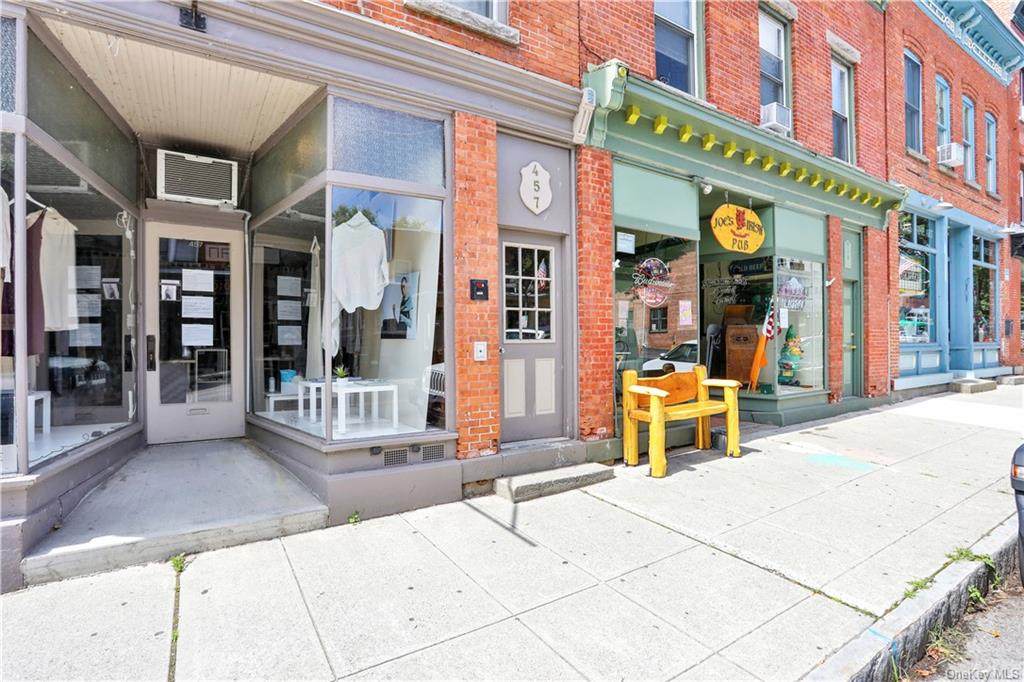 455 Main Street - Photo 1
