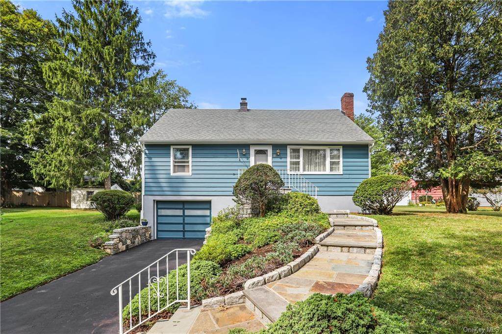 10 Valley Drive - Photo 1