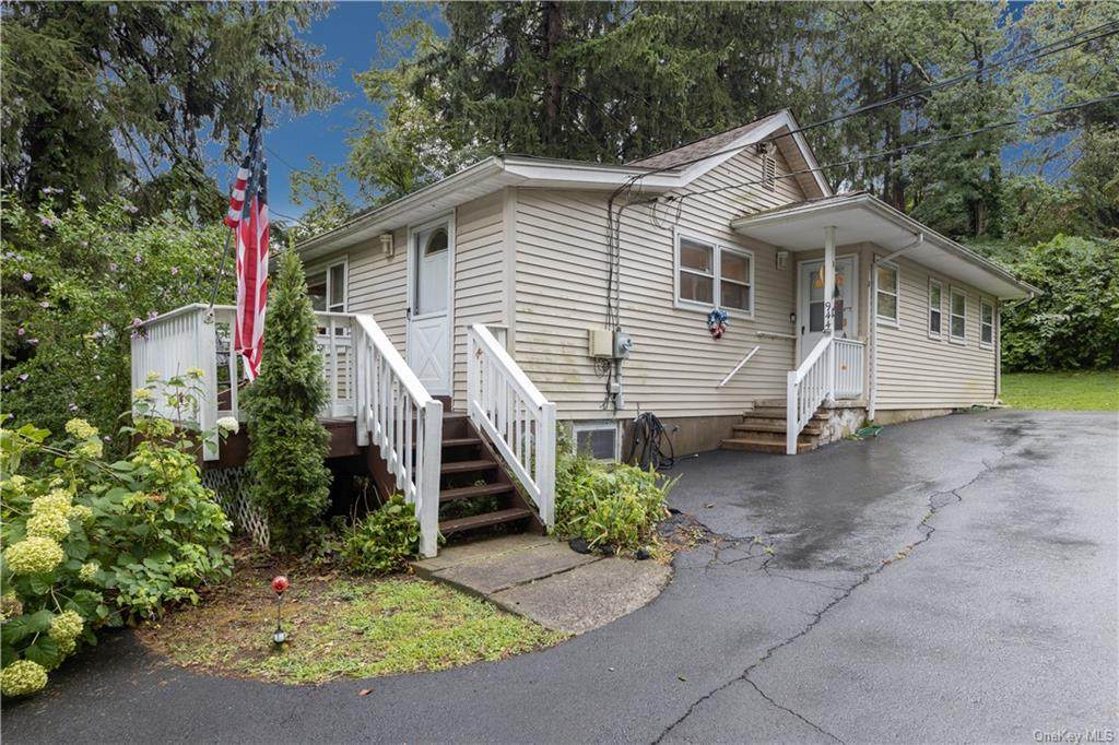 944 Route 9W - Photo 1