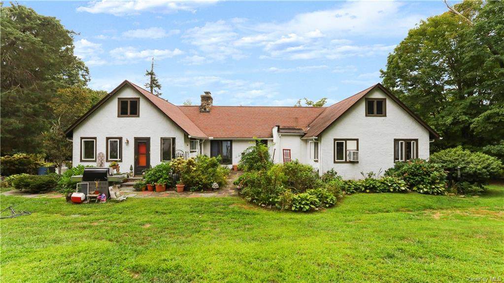 245A Pinesbridge Road - Photo 1