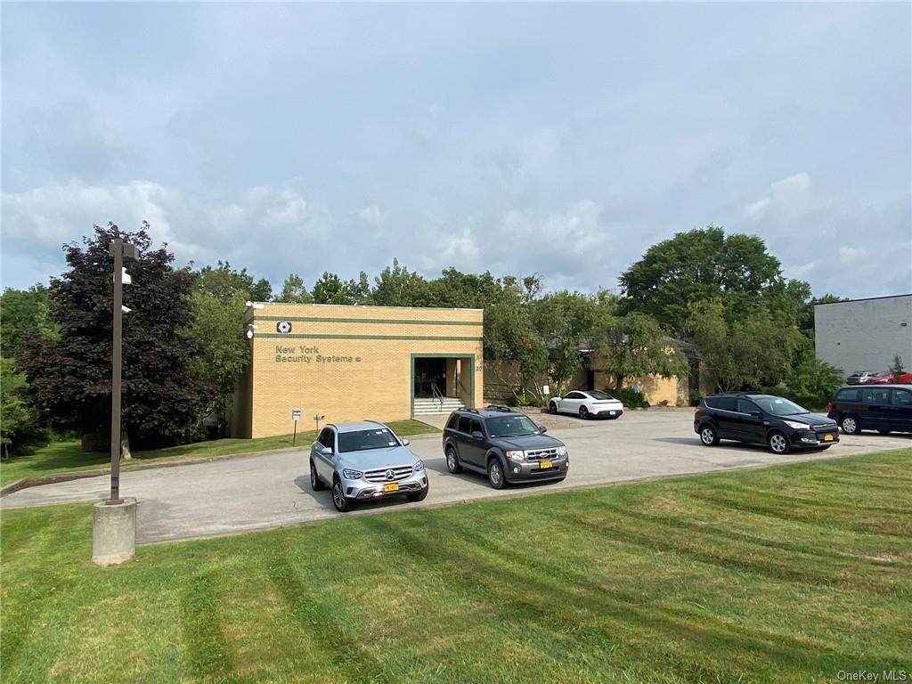 20 Industrial Drive - Photo 1