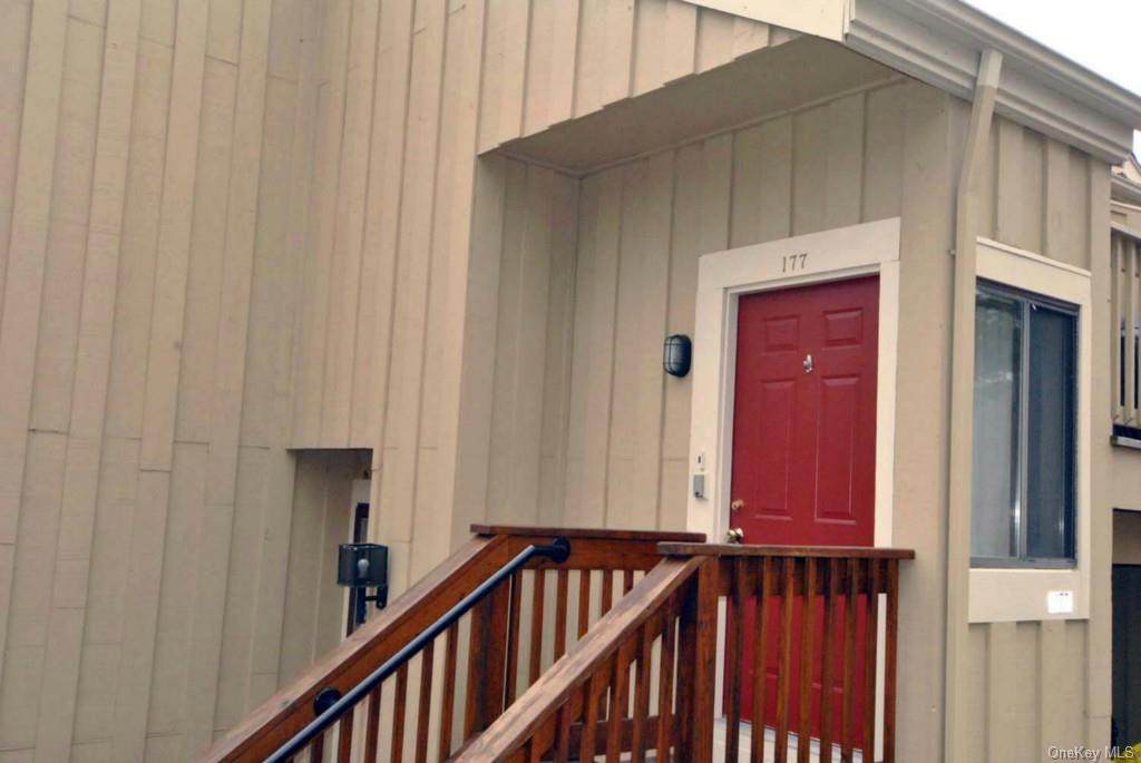 177 Laurel Ridge - Photo 1