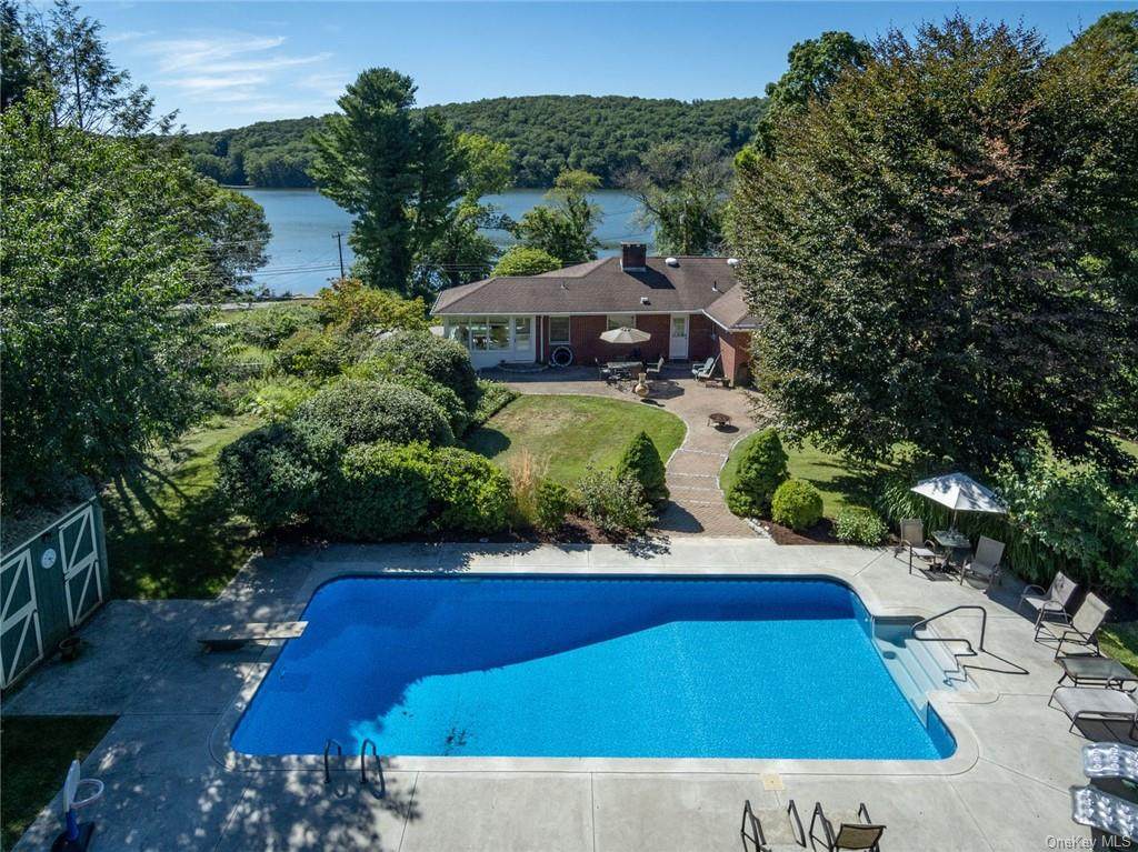 933 Drewville Road - Photo 1