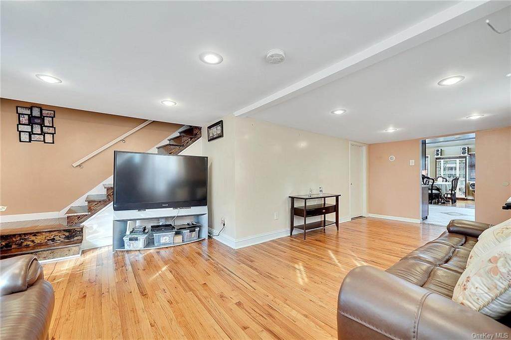 246 Newman Avenue - Photo 1