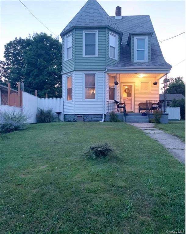 77 Mountain Avenue - Photo 1