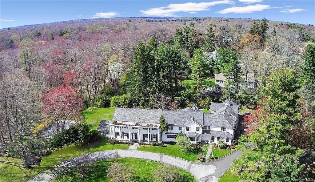515 Middlesex Road - Photo 1