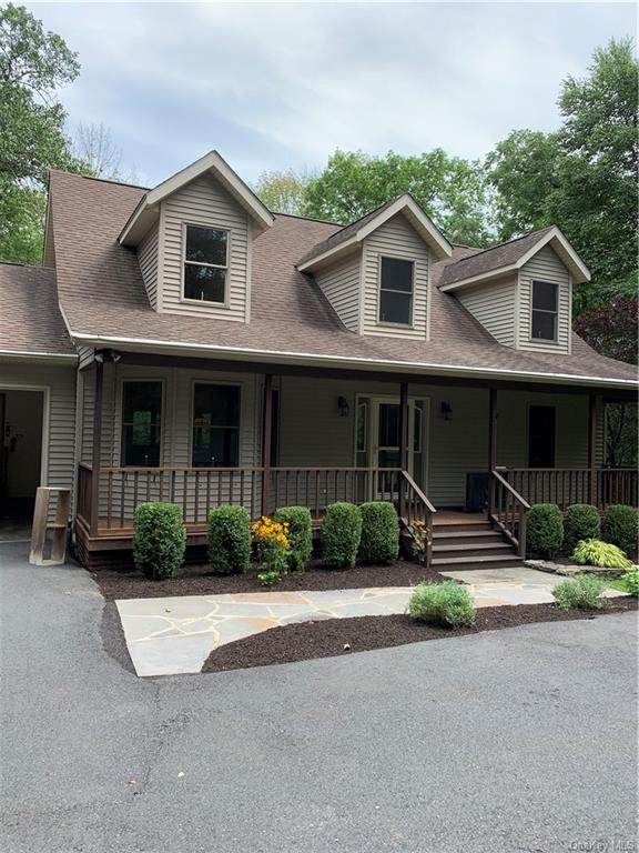 1120 Mountain Road - Photo 1