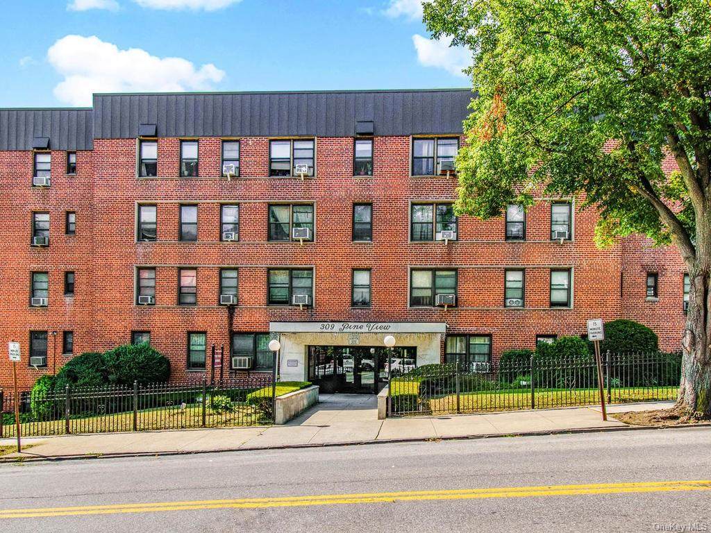 309 North Broadway - Photo 1