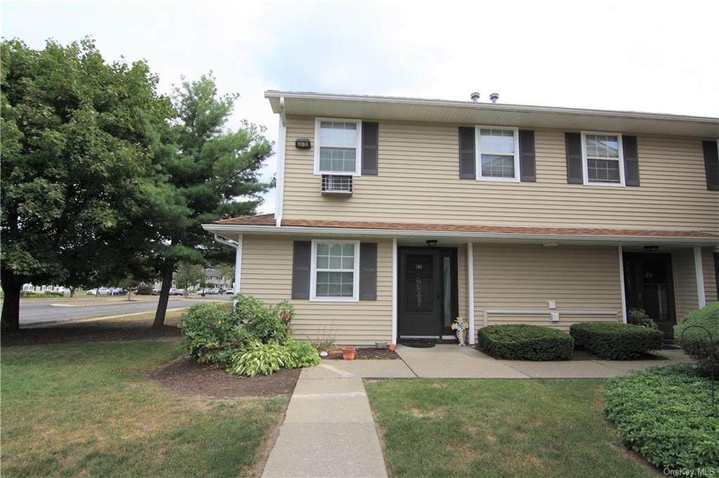 100 Hillside Drive - Photo 1
